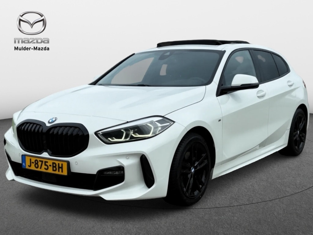 BMW 1-Serie 118i Executive M-Sport | Pano | Head-up | Shadow line-pack | Stoelverwarming