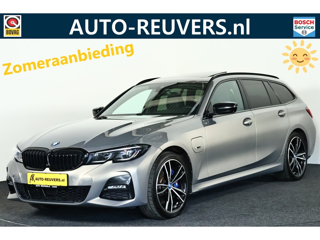 BMW 3-Serie Touring 330e xDrive M-Sport / Opendak / ACC / Memory / Trekhaak