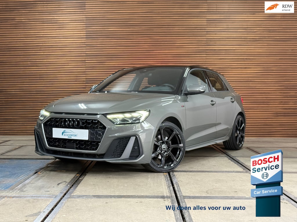 Audi A1 Sportback 35 TFSI S Line edition one | 150PK | Black Optic | S-tronic | Virtual Cockpit | Navi | LED | Alcantara | 18”