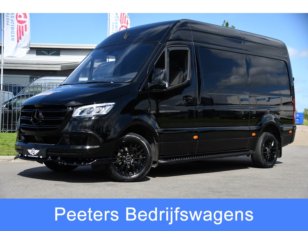 Mercedes-Benz Sprinter 317 1.9 CDI L2H2 RWD Black Edition Camera, Cruise, Carplay, LED, Automaat, Mbux, 170pk, Trekhaak, Uniek!