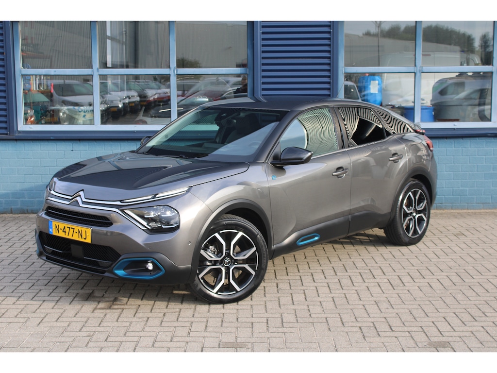 Citroën E-C4 Shine 50 kWh SoH 90,38% | Stoelverwarming | Stuurverwarming | Adaptive Cruise Control | Android Auto/Apple Carplay