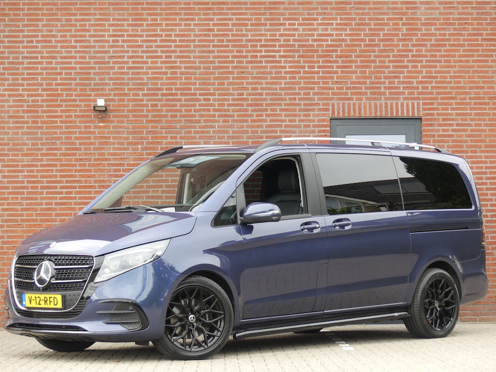 Mercedes-Benz V-klasse 220d Lang AMG Dubbel Cabine LED/Leer/Trekhaak/Sfeerverlichting