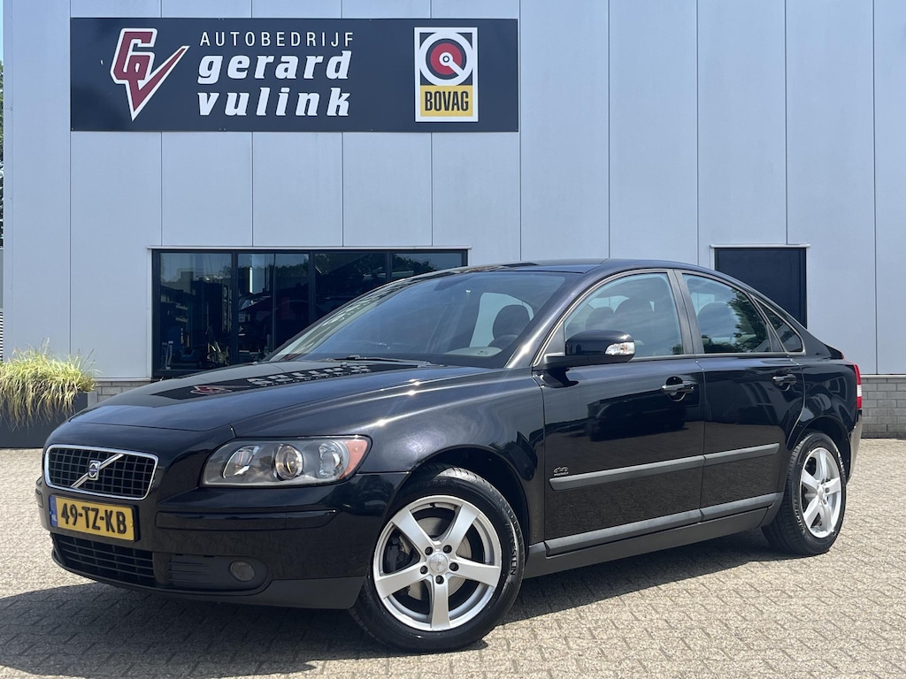 Volvo S40 1.6 APK 04-2027 AIRCO CRUISE TREKHAAK