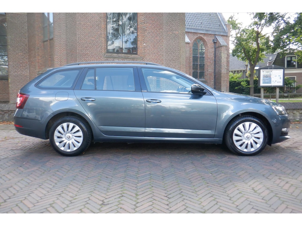 Skoda Octavia Combi 1.0 TSI Greentech 115pk DSG-7 Ambition Business
