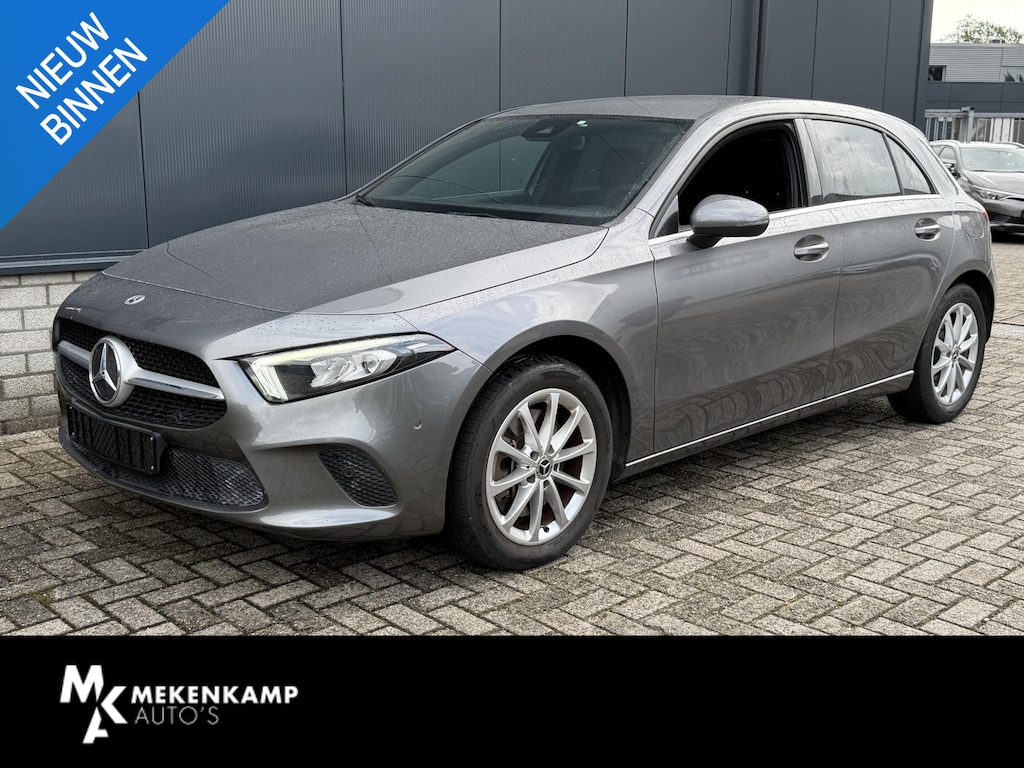 Mercedes-Benz A-klasse 250 e 17"/Dodehoek/Camera/PDC v+a/Apple Carplay & Android Auto/DAB/Navigatie/Climate