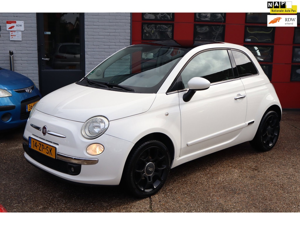 Fiat 500 1.2 Lounge .AUTOMAAT. PANO. LEDER. AIRCO
