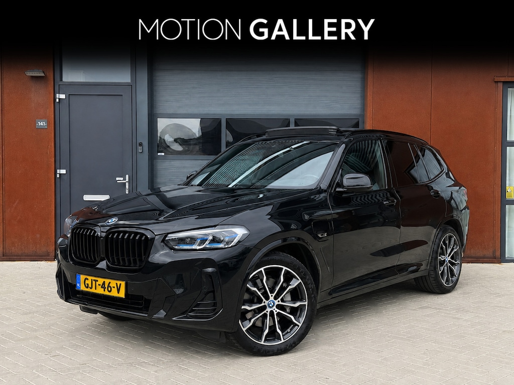 BMW X3 XDrive30e High Executive | M-Sport LCI | Laser | Pano | HUD | Memory | Keyless | Sfeer | Dealer | Elek. achterklep