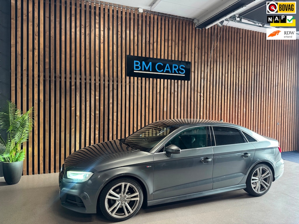 Audi A3 Limousine 1.5 TFSI CoD 2x S-Line AUTOMAAT, Xenon-led