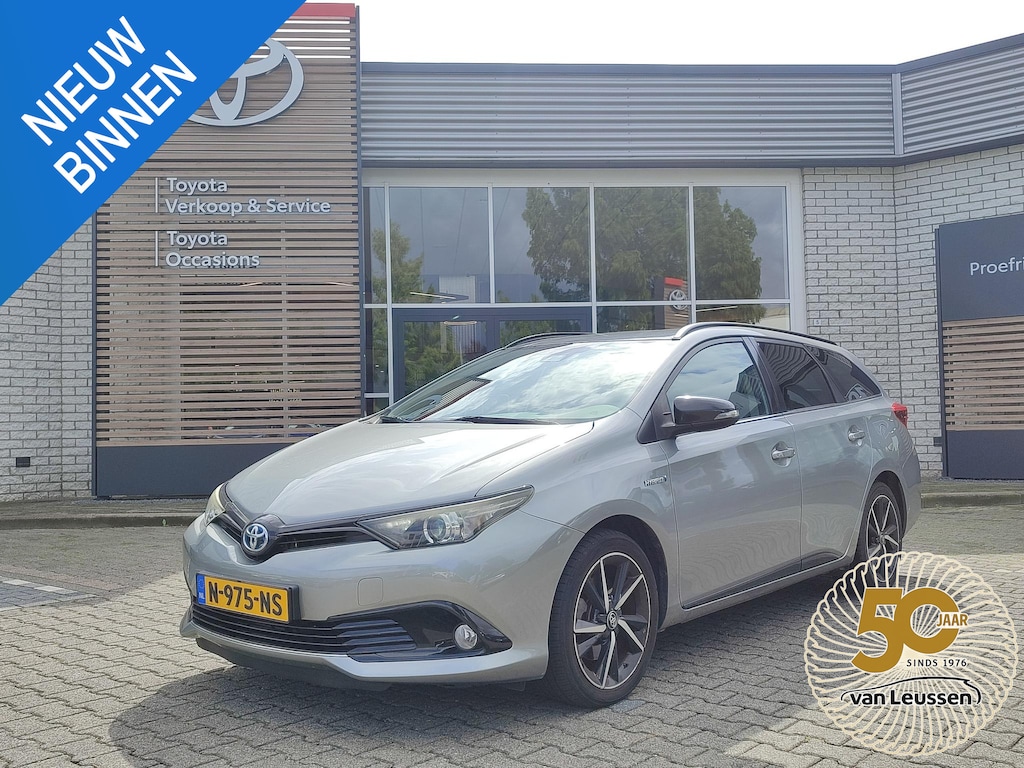 Toyota Auris Touring Sports 1.8 Hybrid BLACK EDITION 17'' LM-VELGEN CLIMA CAMERA CRUISE BLUETOOTH PRIVACY GLASS LANE ASSIST