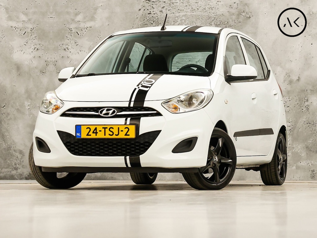 Hyundai i10 1.1 i-Drive Sport (AIRCO, SPORTSTOELEN, LM VELGEN, ELEK RAMEN, NIEUWSTAAT)