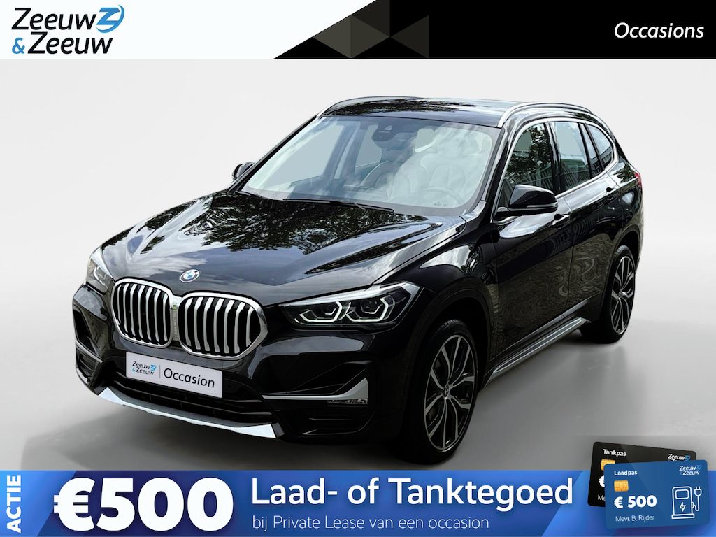 BMW X1 sDrive18i Business Edition Plus | Trekhaak | Leder | Navi | Stoelverwarming | Head-Up Display | Ambient Lighting | NL AUTO | Cruise Control | Climate Control | 12 maanden Bovag garantie |