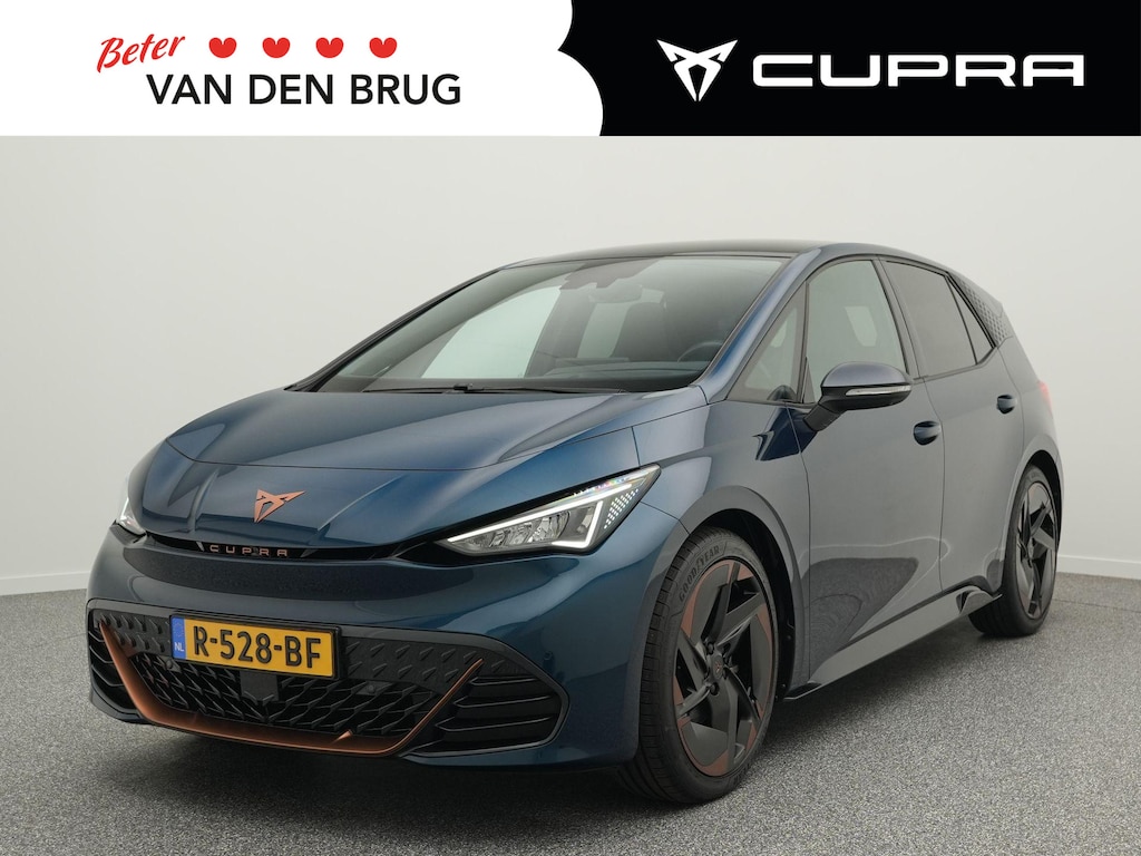 CUPRA Born Performance One 62 kWh | SoH 92,9% | Warmtepomp | 360gr. Camera | Panoramadak | Massage | Adaptieve cruise |