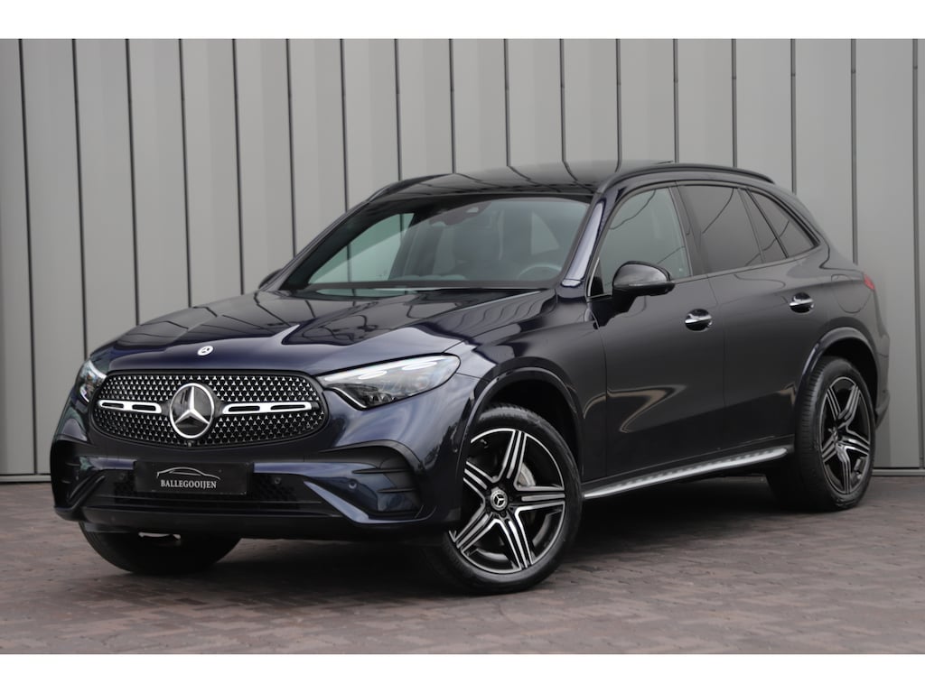 Mercedes-Benz GLC 300e AMG 4-Matic | 313PK | Head-up | Keyless-go | Pano | Sfeerverl. | Distronic+ | Digital-light | Memory | Trekhaak | 2023.