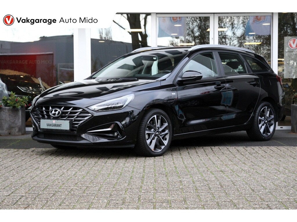 Hyundai i30 Wagon 1.0 T-GDi MHEV Automaat Comfort Smart | All-season banden