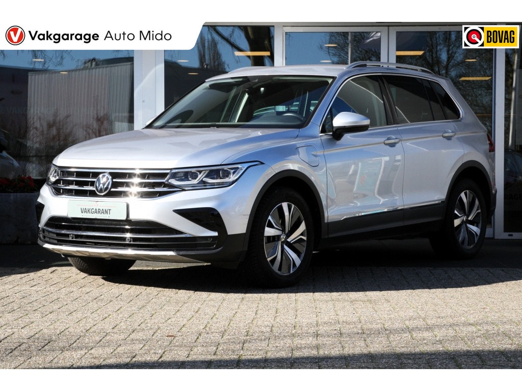 Volkswagen Tiguan 1.4 eHybrid Automaat Elegance | Trekhaak | All-Season banden
