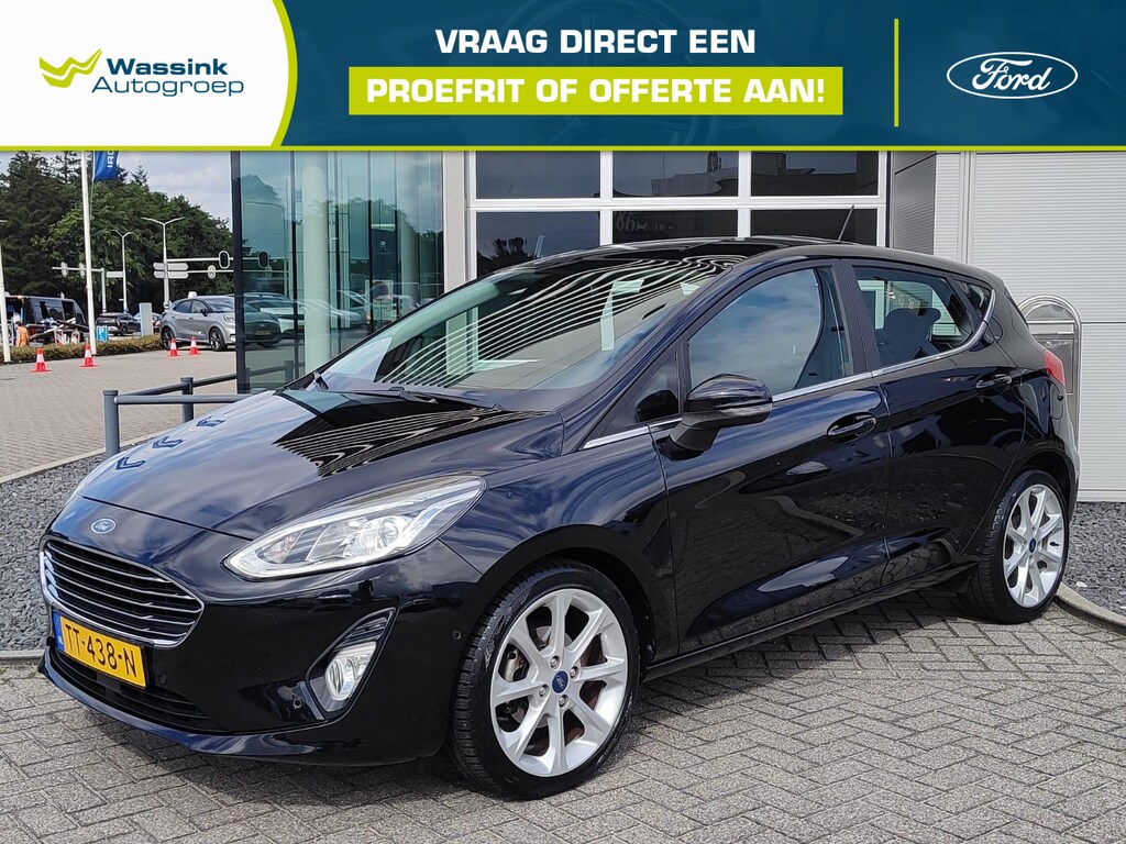 Ford Fiesta 1.0 EcoBoost Titanium Navigatie | Parkeer camera | Adaptive cruise control | Half Leder intereur | Voorruitverwarming |
