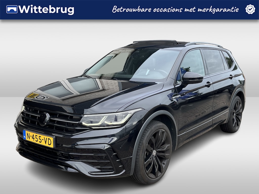 Volkswagen Tiguan Allspace 1.5 TSI R-Line Business+ 7p. / AUTOMAAT/ PANO/ TREKHAAK/ APP-CONNECT/ ACC/ PARK.SENSOR. + CAMERA/ STOELVERWARM./ HARMAN&KARDON/ ELEK.ACHTERKLEP/ HEAD-UP/ KEYLESS/ NAVI/ DAB/ CLIMA/ LED