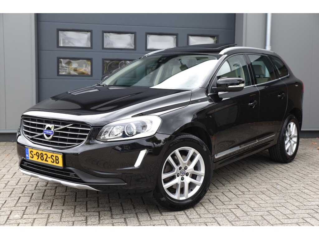 Volvo XC60 2.0 T5 R-Design Schuifdak - Trekhaak