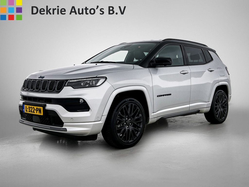 Jeep Compass 4xe 240PK Plug-in Hybrid Electric S / Pdc+Camera / Two- Tone / Leder / Stoel-Stuurverwarming / Navigatie / APK 07-2027
