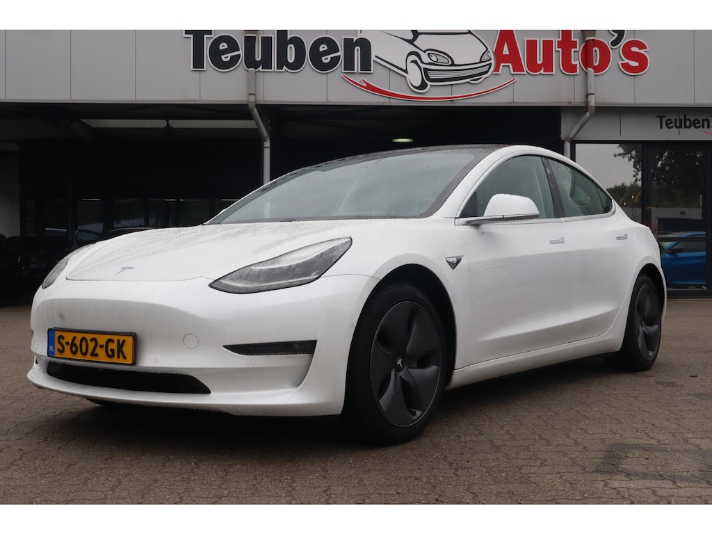 Tesla Model 3 Long Range AWD 75 kWh | SOH 84,6  | Full Self-Driving com 3 | Panoramadak | Vijfvoudige stoelverwarming | Trekhaak | MCU2