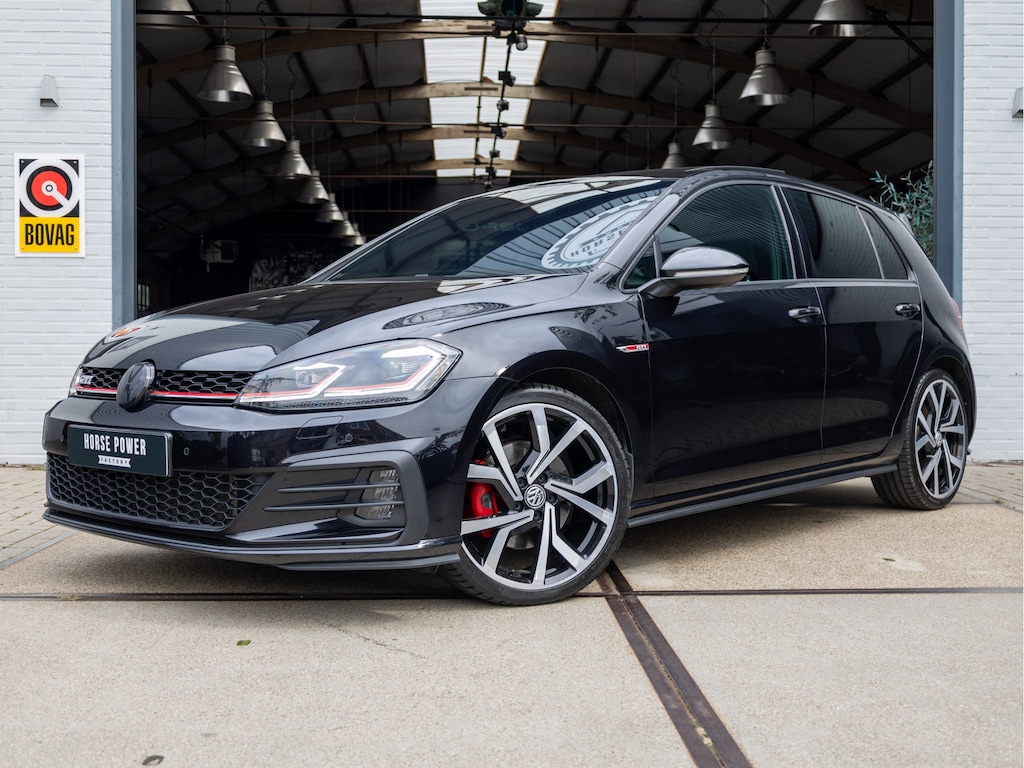 Volkswagen Golf 2.0 TSI GTI Performance *Pano | ACC | Camera | Stoelverwarming | Oettinger | Racingline | Apple Carplay | Clima | Navi*