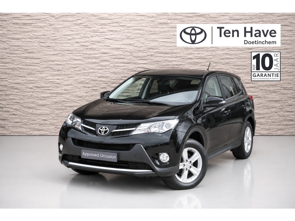 Toyota RAV4 2.0 Dynamic 4WD Handgeschakeld | Climate control met 2 gescheiden klimaatzones | Toyota Touch® 2 met 6 speakers | parkeerhulpcamera achter | lichtsensor (automatische verlichting) | automatisch dimmen
