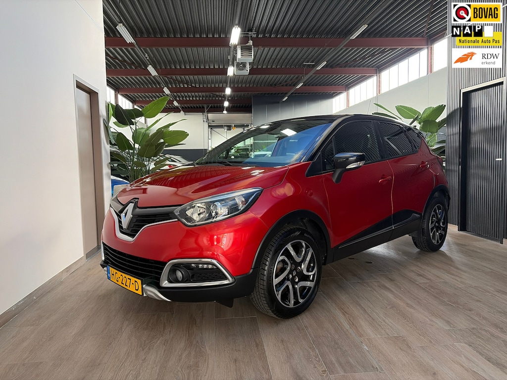Renault Captur 0.9 TCe Xmod, Leder,camera,Stoelverw,navigatie,keyless, vol in opties.