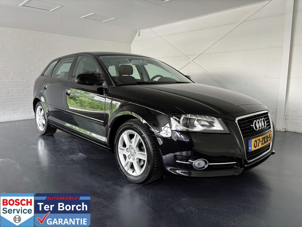 Audi A3 Sportback 1.2 TFSI S Edition, Automaat, Trekhaak, All-seasen