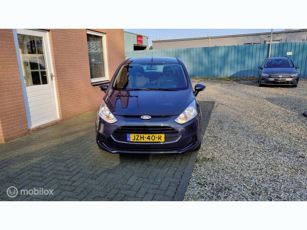 Ford B-Max 1.0 EcoBoost Trend , trekhaak,nieuwe getanderiem