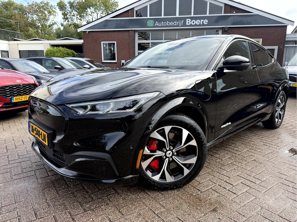 Ford Mustang Mach-E AWD 75 kWh 19''Lmv, 360 camera, Trekhaak, B&O