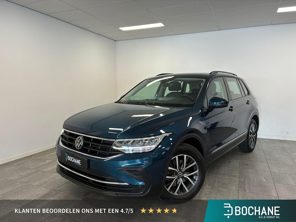 Volkswagen Tiguan 1.5 TSI Elegance | Panoramadak | Adaptive Cruise Control | Stoel- & Stuurverwarming |Elektr. Kofferbak | Parkeerhulp