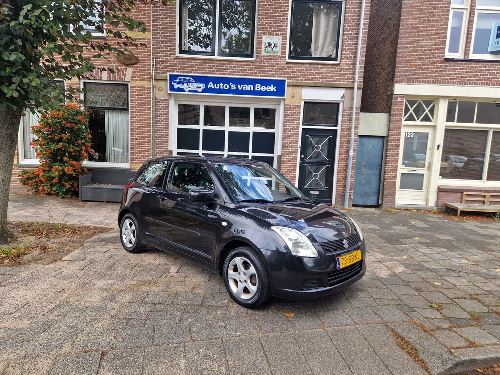 Suzuki Swift 1.3 GLS APK 9-2027