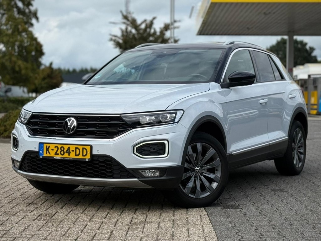 Volkswagen T-Roc 1.5 TSI AUTOMAAT CARPLAY NAVI ACC