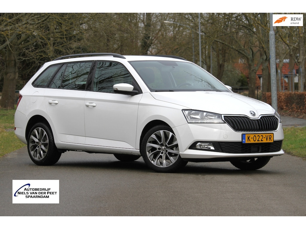 Skoda Fabia Combi 1.0 TSI Business Edition Apple-Carplay en Android auto / Cruise control / Sportvelgen / Airco / enz.