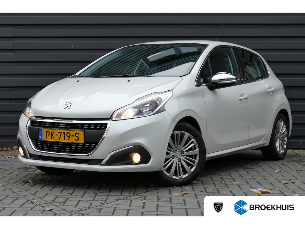 Peugeot 208 1.2 PURETECH 82PK 5-DRS ALLURE / NAVI / CLIMA / LED / PDC / 16"LMV / BLUETOOTH / CRUISECONTROL / SCHITTERENDE STAAT !!