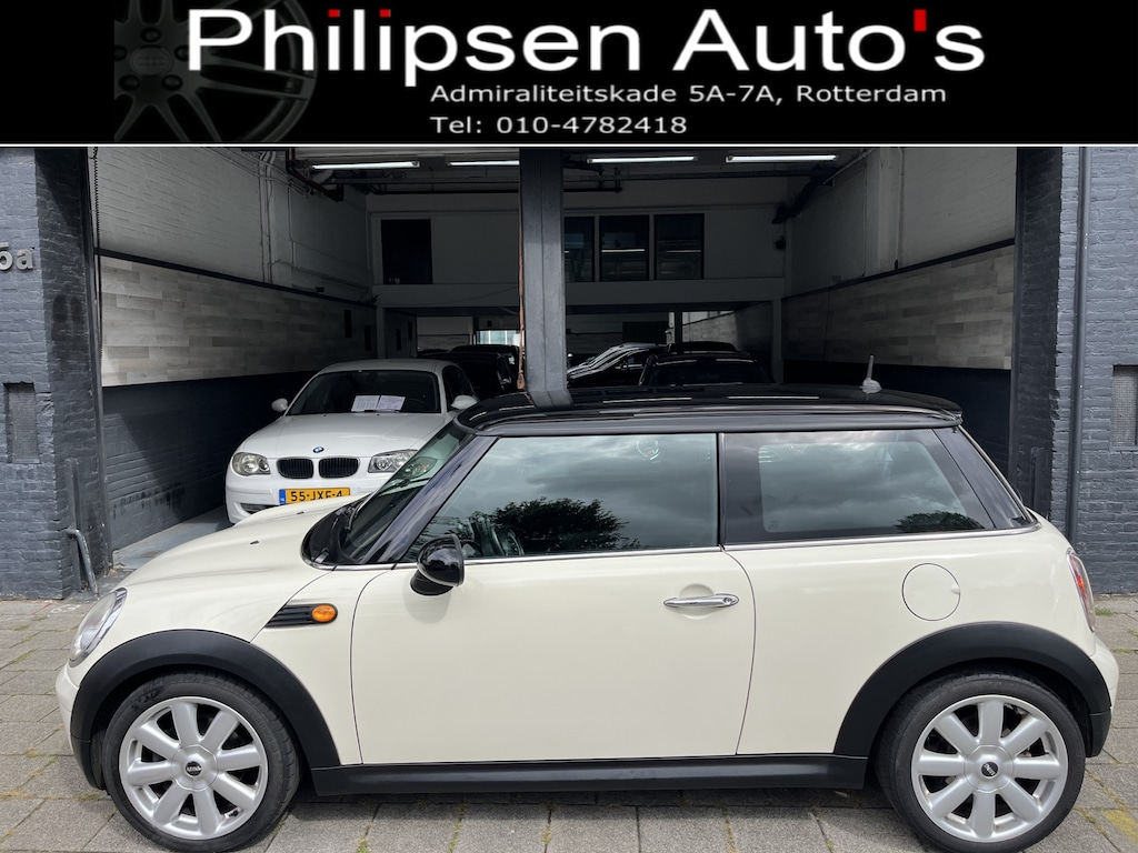 MINI Cooper 3-Deurs 1.6 Business Automaat
