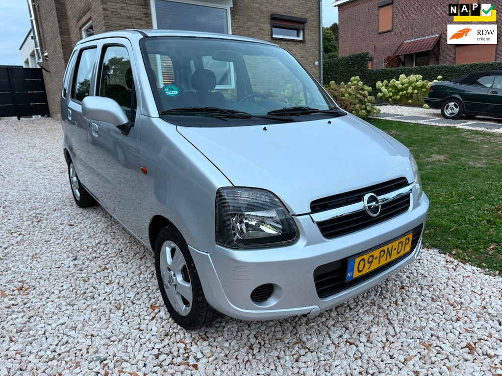 Opel Agila 1.2-16V Maxx Nieuwe APK.