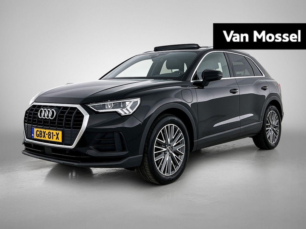 Audi Q3 45 TFSI e Advanced edition 245 PK | S-line | Automaat | Panoramadak | Camera |