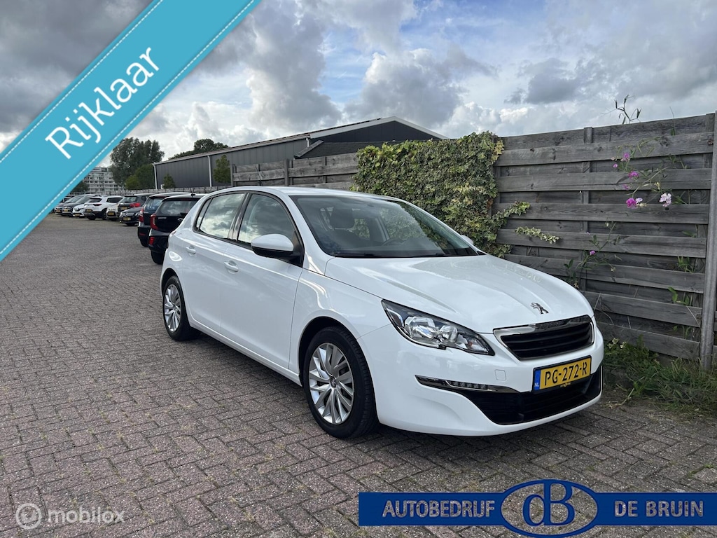 Peugeot 308 1.2 PureTech Blue Lease Executive