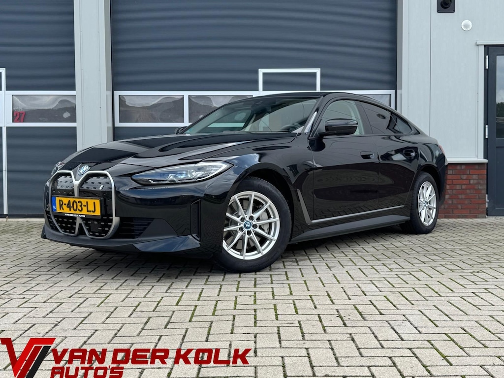 BMW i4 eDrive40 High Executive 84 kWh SOH 99% | Leder | Camera | Full LED | CarPlay | DAB+ | Adaptive Cruise | Climate | Navigatie