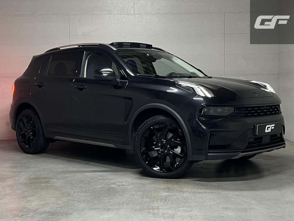 Lynk & Co 01 1.5 Plug-in Black Edition Sfeerver. CarPlay 360°