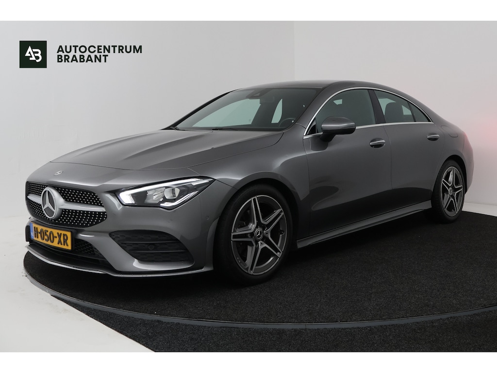 Mercedes-Benz CLA 180 Business Solution AMG (SFEERVERLICHTING, CAMERA, STOELVERWARMING, NAVIGATIE)
