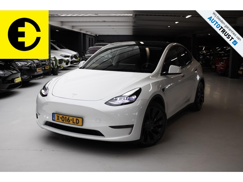 Tesla Model Y Performance AWD 75 kWh | SoH 91,8% | Trekhaak | Stuurverwarming