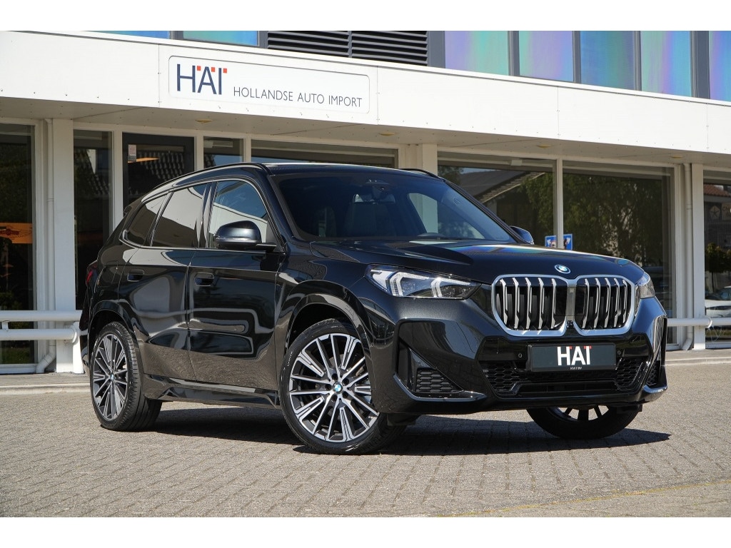 BMW X1 xDrive30e M-Sport 326 PK I Pano I HUD I Massage I Trekhaak I