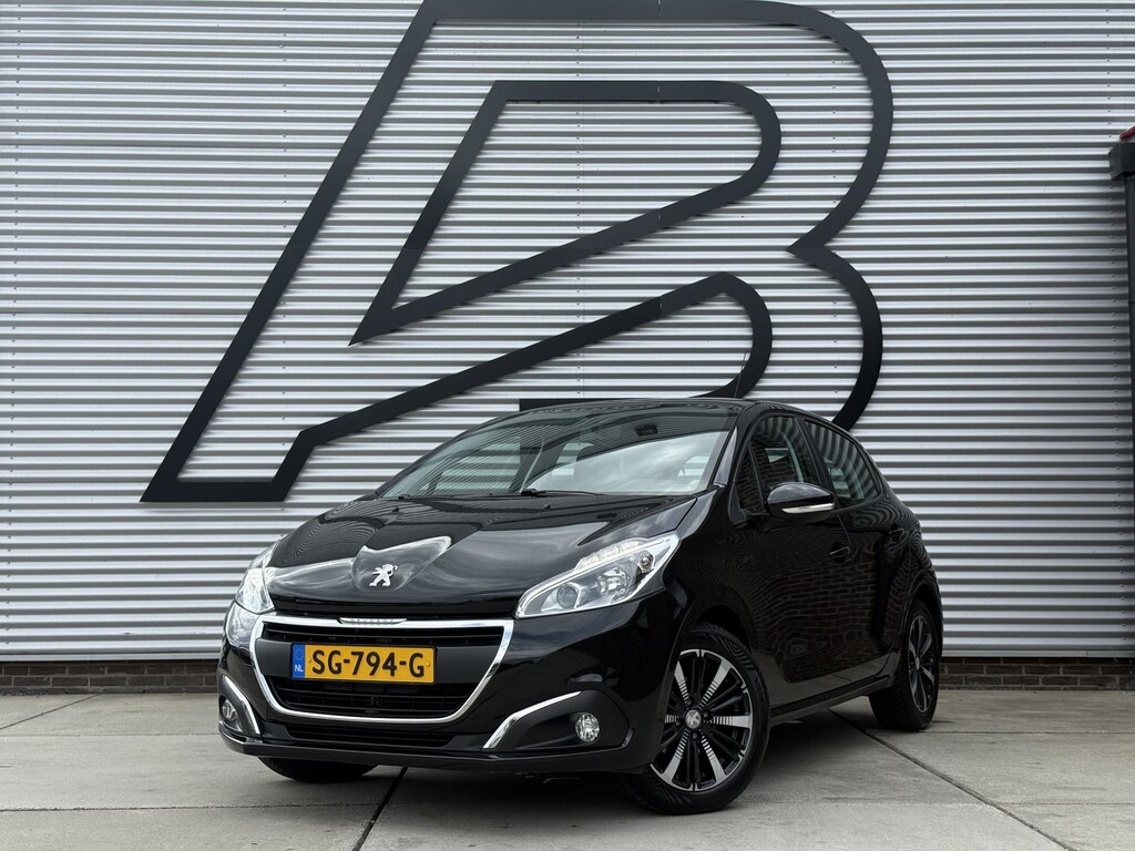 Peugeot 208 1.2 PureTech Blue Lion Navi|Airco|Cruise|Carplay|Elek ramen|Lm velgen|N.A.P|APK tot 03-2027