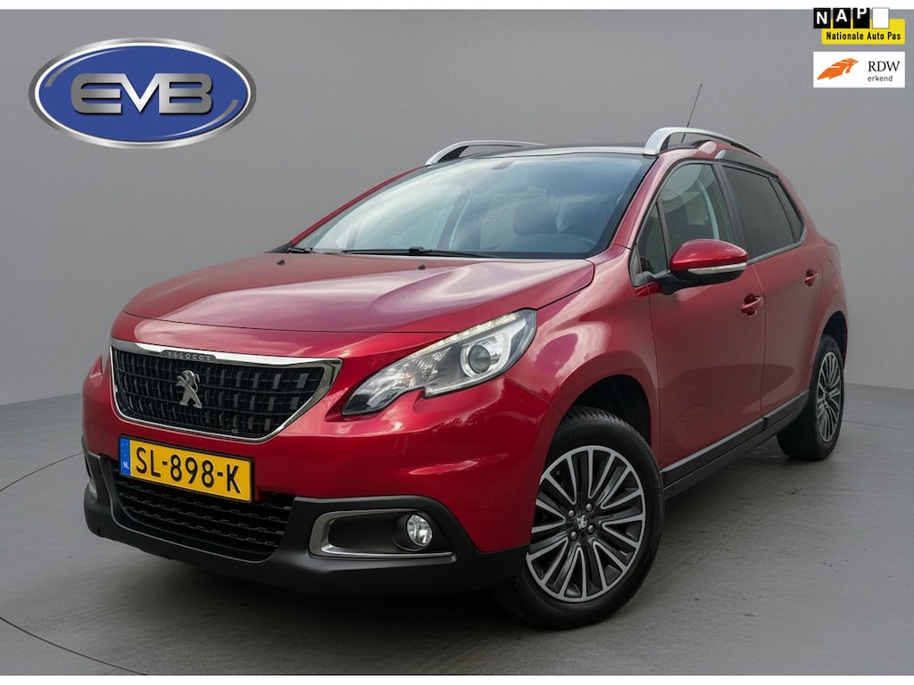 Peugeot 2008 1.2 PureTech Blue Lion, panoramadak, navigatie, 1 e eigenaar, NL auto met nationale auto pas