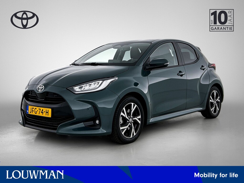 Toyota Yaris 1.5 Hybrid 115 Dynamic | Stuur-Stoelverwarming | Parkeersensoren |