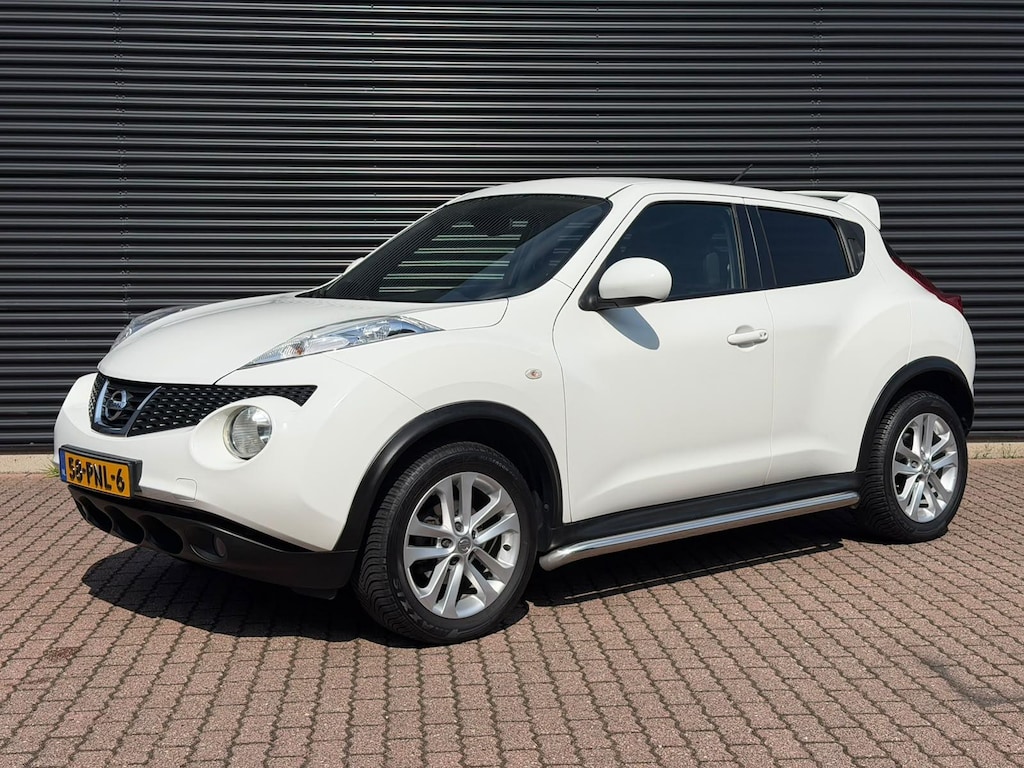 Nissan Juke 1.6 Tekna / NL AUTO / Dealer Onderhouden / Camera / Navigatie / Cruise Control/ Climate Control / Leder Bekleding / NAP / Keyless Entry & Go /