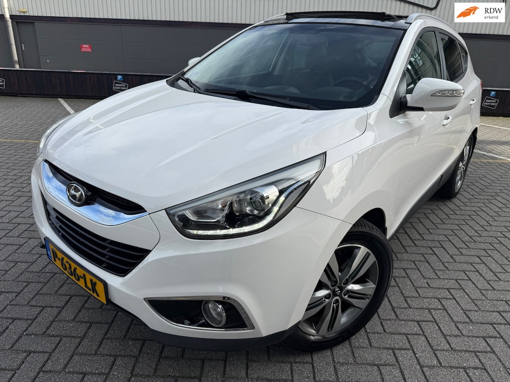 Hyundai ix35 2.0i 4WD i-Vision*OPEN -DAK*AIRCO*APK*NAP*CRUISE*NAVI*CAMERA*STOEL VERWARMING