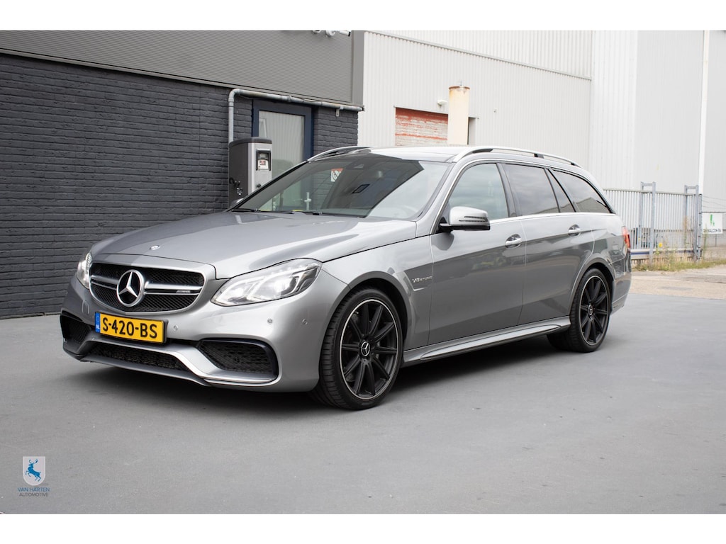 Mercedes-Benz E-klasse Estate AMG 63 4MATIC / 1ste lak / 5.5 V8 Biturbo / 558 PK / Dealer onderhouden / Eén van de laatste échte AMG V8's.
